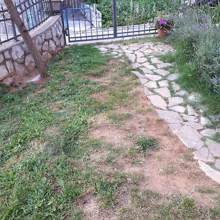 شقة Dijana